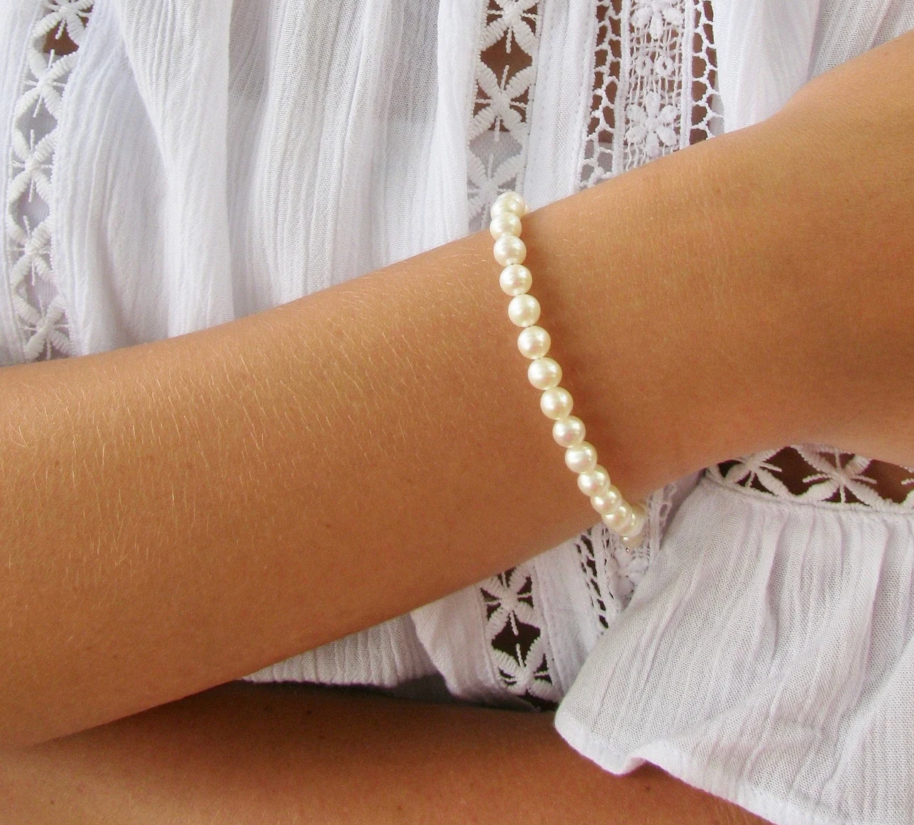 The Staple Pearl Bracelet
