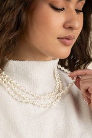 The Statement Pearl Necklace